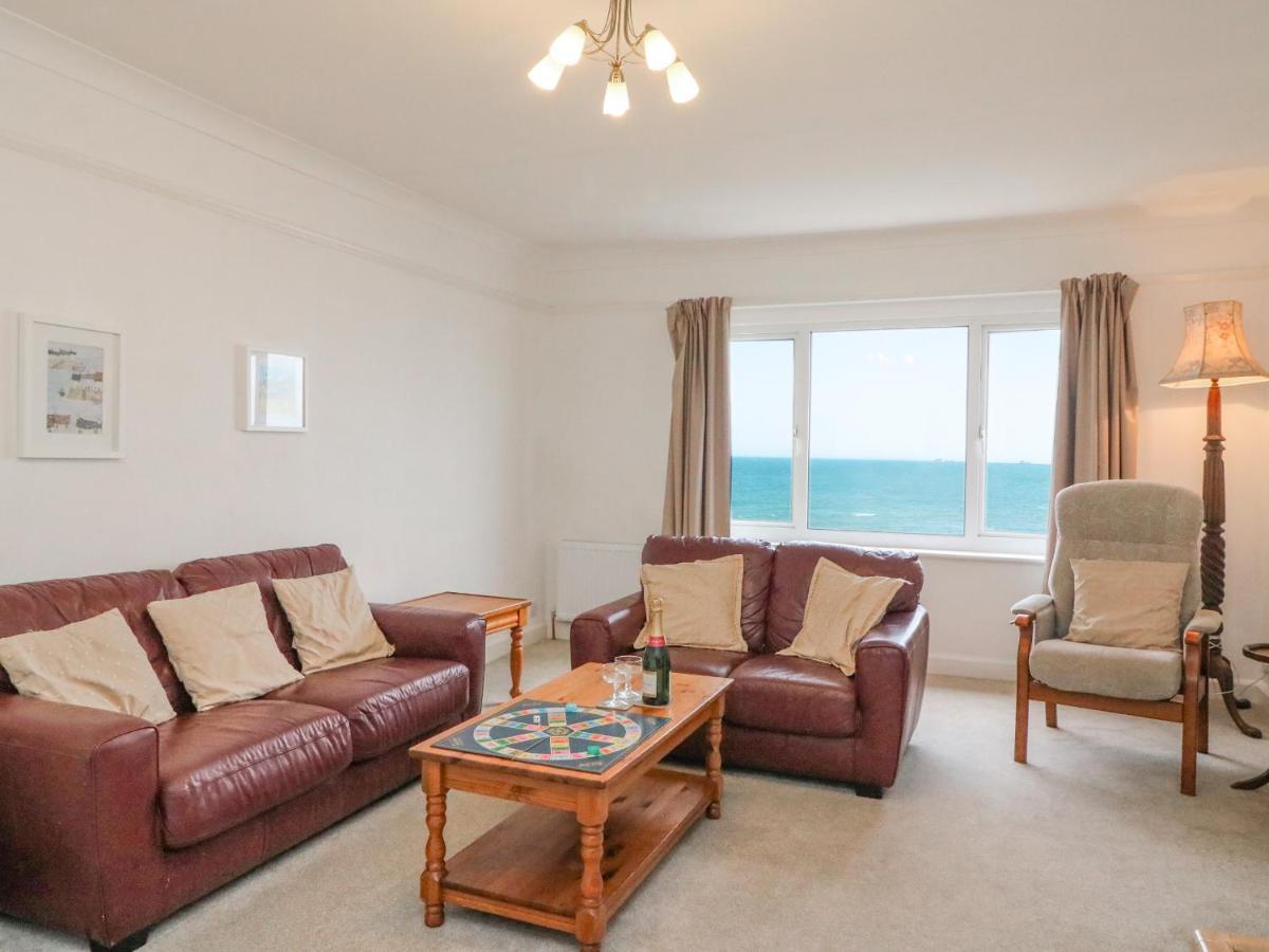Holiday home Bay C